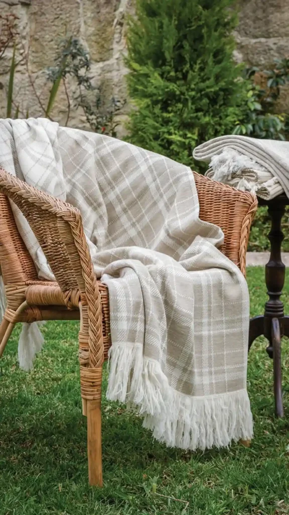 Washable Outdoor Throw