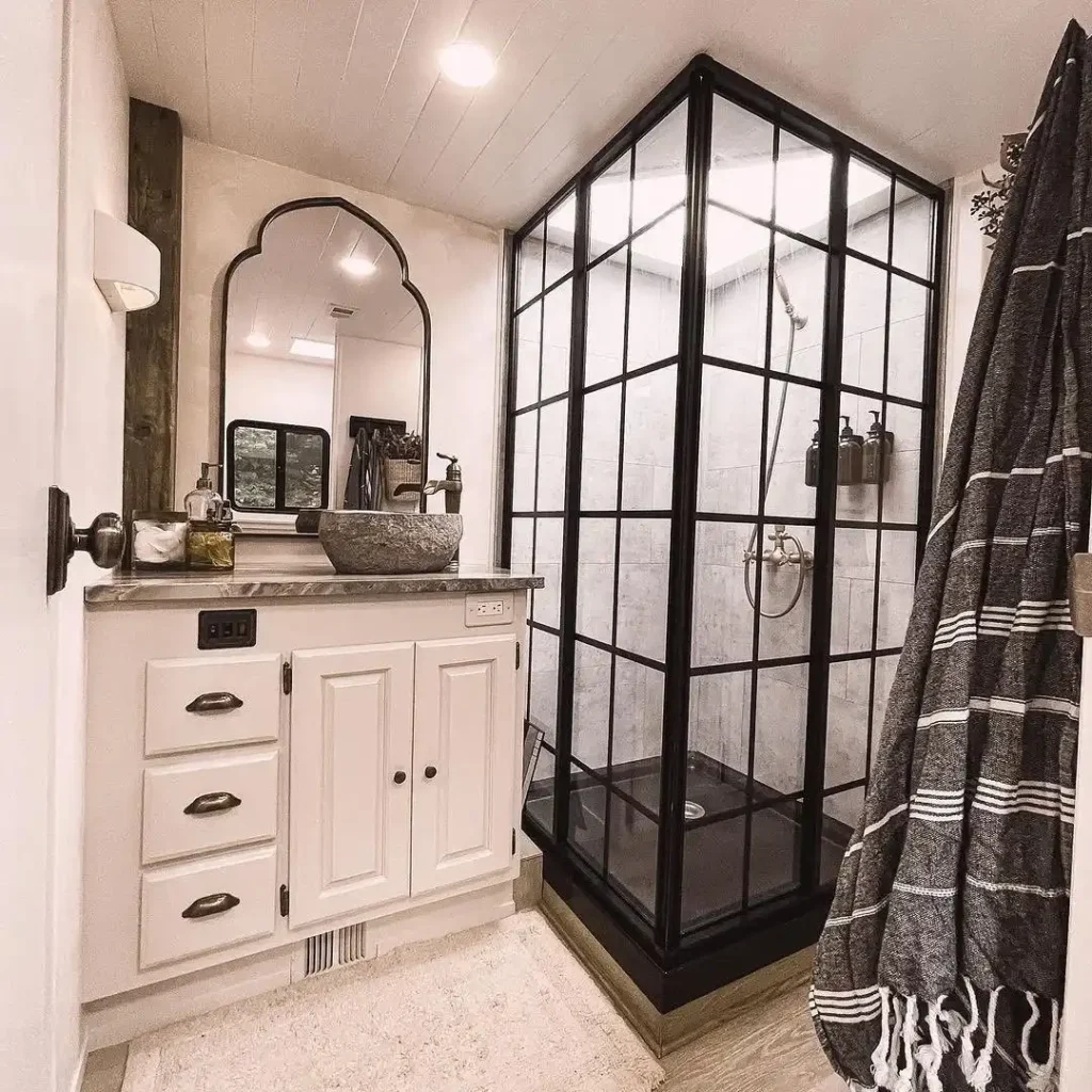 Black Framed Shower Door to Add an Architectural