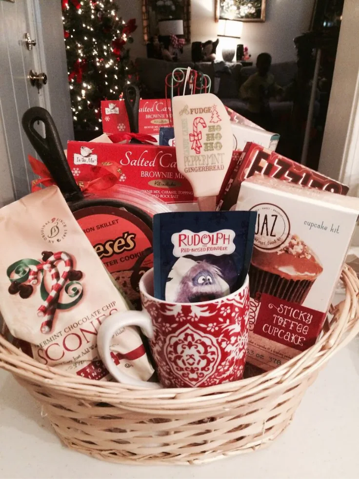 Cast Iron Skillet Cookie Basket