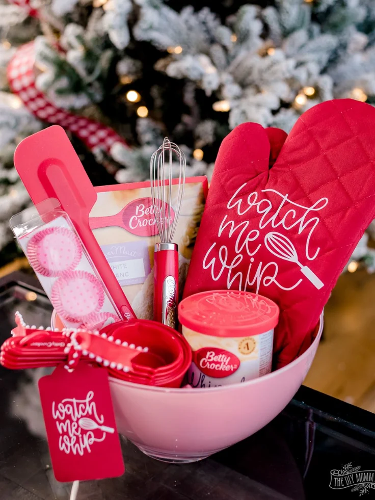 Ready-to-Bake Mixing Bowl Basket